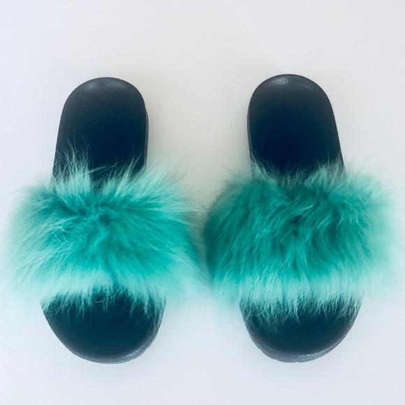UGG Real Rabbit Fur Slides - Picture 2 of 4